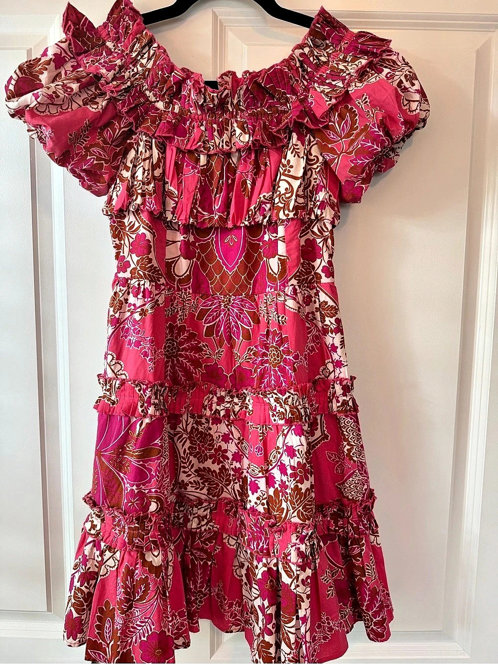 Love the Label Rosaline Dress Floral Off-Shoulder Mini Pink & White Small